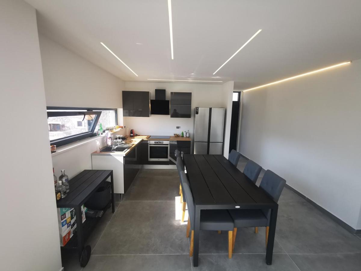 Spa Apartment Vito Vodice Exterior photo